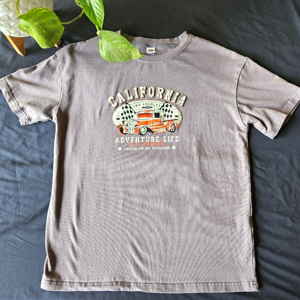 Girls California Print Grey Tee-Shirt.